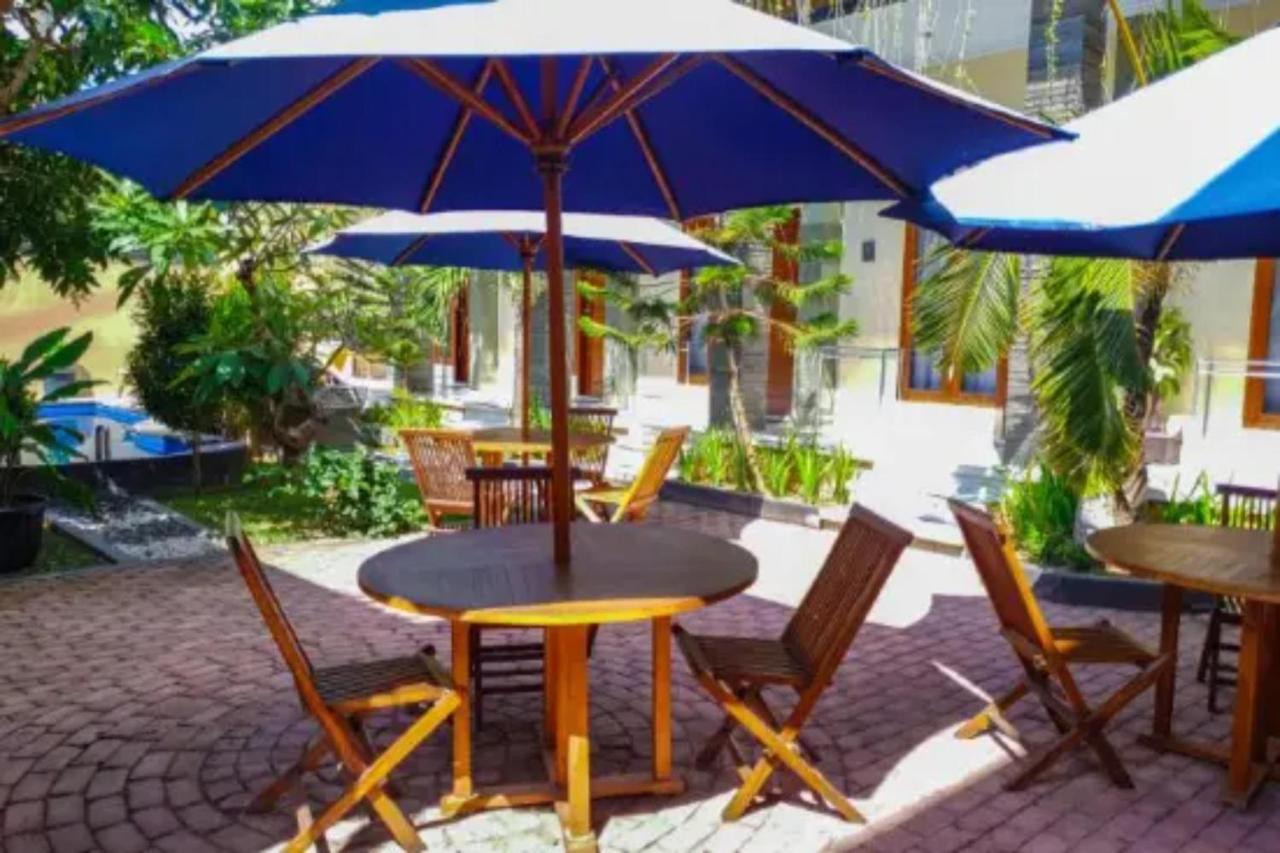 Oyo Flagship 91237 Ratu Guest House Kedunganan Zewnętrze zdjęcie