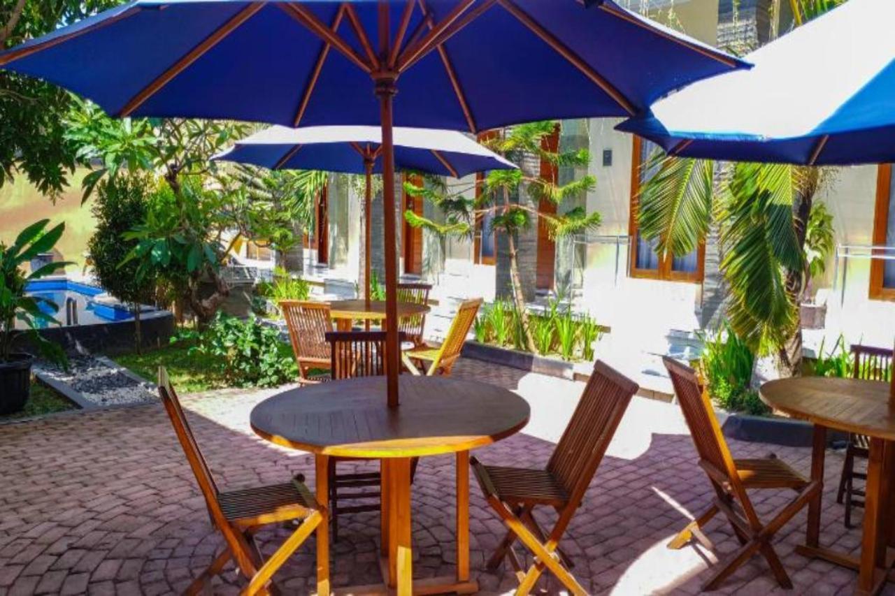 Oyo Flagship 91237 Ratu Guest House Kedunganan Zewnętrze zdjęcie